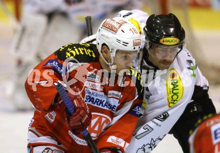 EBEL. Eishockey Bundesliga. EC KAC gegen Dornbirner Eishockey Club.   Thomas Koch,  (KAC), Robert Logan Macmillan (Dornbirn). Klagenfurt, am 30.11.2012.
Foto: Kuess 


---
pressefotos, pressefotografie, kuess, qs, qspictures, sport, bild, bilder, bilddatenbank