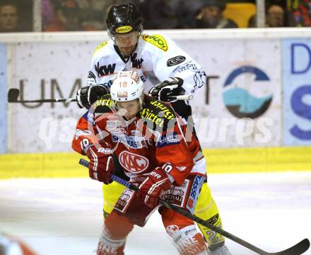 EBEL. Eishockey Bundesliga. EC KAC gegen Dornbirner Eishockey Club.   Thomas Koch, (KAC), Michael Henrich (Dornbirn). Klagenfurt, am 30.11.2012.
Foto: Kuess 


---
pressefotos, pressefotografie, kuess, qs, qspictures, sport, bild, bilder, bilddatenbank