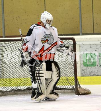 Eishockey. CHL. Tarco Woelfe Klagenfurt gegen 1. EHC Althofen. Christoph Felsberger (Tarco). Klagenfurt, 28.11.2012.
Foto: Kuess
---
pressefotos, pressefotografie, kuess, qs, qspictures, sport, bild, bilder, bilddatenbank