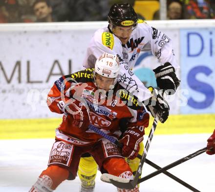 EBEL. Eishockey Bundesliga. EC KAC gegen Dornbirner Eishockey Club.   Thomas Koch,  (KAC), Michael Henrich (Dornbirn). Klagenfurt, am 30.11.2012.
Foto: Kuess 


---
pressefotos, pressefotografie, kuess, qs, qspictures, sport, bild, bilder, bilddatenbank