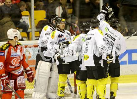 EBEL. Eishockey Bundesliga. EC KAC gegen Dornbirner Eishockey Club.   Torjubel Dornbirn. Klagenfurt, am 30.11.2012.
Foto: Kuess 


---
pressefotos, pressefotografie, kuess, qs, qspictures, sport, bild, bilder, bilddatenbank