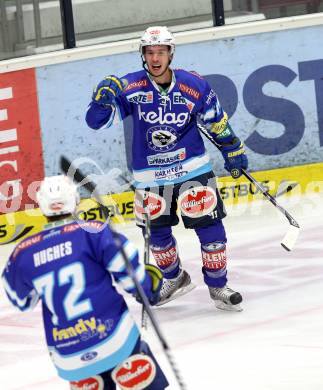 EBEL. Eishockey Bundesliga. EC VSV gegen KHL Medvescak Zagreb. Marco Pewal,  (VSV). Villach, am 2.12.2012.
Foto: Kuess 


---
pressefotos, pressefotografie, kuess, qs, qspictures, sport, bild, bilder, bilddatenbank