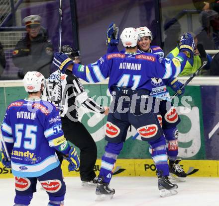 EBEL. Eishockey Bundesliga. EC VSV gegen KHL Medvescak Zagreb. Torjubel Derek Ryan, Scott Hotham, Mario Altmann  (VSV). Villach, am 2.12.2012.
Foto: Kuess 


---
pressefotos, pressefotografie, kuess, qs, qspictures, sport, bild, bilder, bilddatenbank