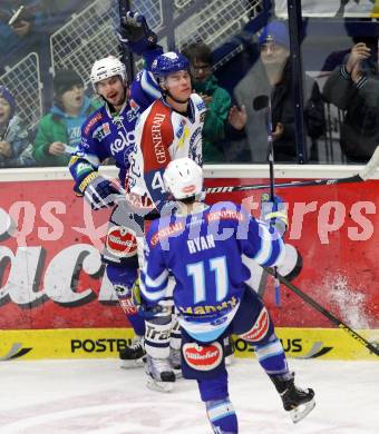 EBEL. Eishockey Bundesliga. EC VSV gegen KHL Medvescak Zagreb. Torjubel Justin Taylor, Derek Ryan (VSV).. Villach, am 2.12.2012.
Foto: Kuess 


---
pressefotos, pressefotografie, kuess, qs, qspictures, sport, bild, bilder, bilddatenbank