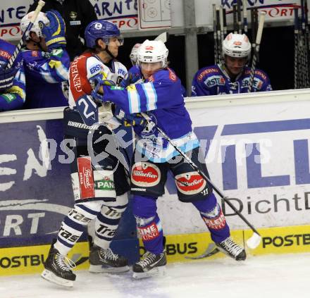 EBEL. Eishockey Bundesliga. EC VSV gegen KHL Medvescak Zagreb.Daniel Nageler,   (VSV), Gal Koren (Zagreb). Villach, am 2.12.2012.
Foto: Kuess 


---
pressefotos, pressefotografie, kuess, qs, qspictures, sport, bild, bilder, bilddatenbank