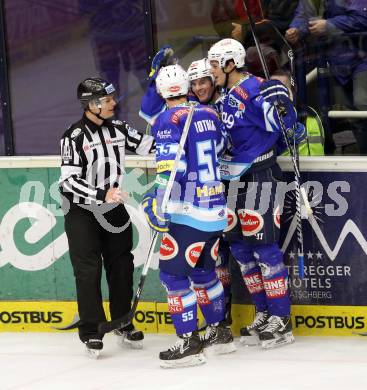 EBEL. Eishockey Bundesliga. EC VSV gegen KHL Medvescak Zagreb. Torjubel Derek Ryan, Scott Hotham, Mario Altmann (VSV). Villach, am 2.12.2012.
Foto: Kuess 


---
pressefotos, pressefotografie, kuess, qs, qspictures, sport, bild, bilder, bilddatenbank