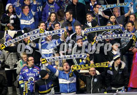 EBEL. Eishockey Bundesliga. EC VSV gegen KHL Medvescak Zagreb. Fans (VSV). Villach, am 2.12.2012.
Foto: Kuess 


---
pressefotos, pressefotografie, kuess, qs, qspictures, sport, bild, bilder, bilddatenbank