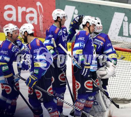 EBEL. Eishockey Bundesliga. EC VSV gegen KHL Medvescak Zagreb. Jubel  (VSV). Villach, am 2.12.2012.
Foto: Kuess 


---
pressefotos, pressefotografie, kuess, qs, qspictures, sport, bild, bilder, bilddatenbank