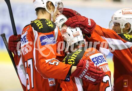 EBEL. Eishockey Bundesliga. EC KAC gegen UPC Vienna Capitals. Torjubel KAC. Klagenfurt, am 2.12.2012.
Foto: Kuess 


---
pressefotos, pressefotografie, kuess, qs, qspictures, sport, bild, bilder, bilddatenbank