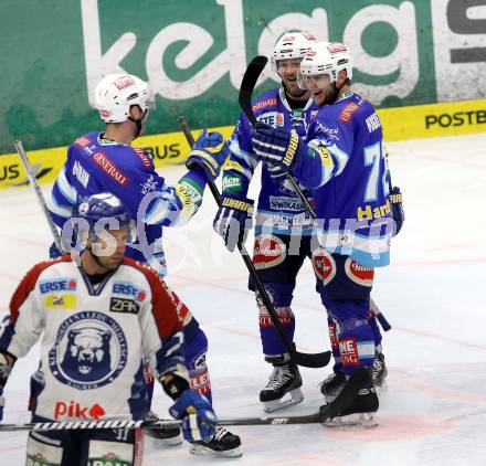 EBEL. Eishockey Bundesliga. EC VSV gegen KHL Medvescak Zagreb. Torjubel  john Hughes (VSV). Villach, am 2.12.2012.
Foto: Kuess 


---
pressefotos, pressefotografie, kuess, qs, qspictures, sport, bild, bilder, bilddatenbank