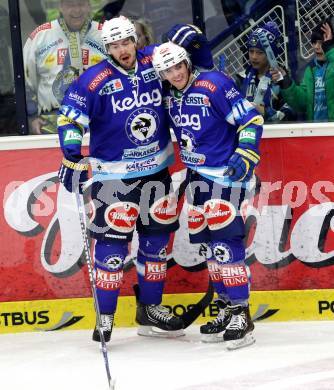 EBEL. Eishockey Bundesliga. EC VSV gegen KHL Medvescak Zagreb. Torjubel Justin Taylor, Derek Ryan,  (VSV). Villach, am 2.12.2012.
Foto: Kuess 


---
pressefotos, pressefotografie, kuess, qs, qspictures, sport, bild, bilder, bilddatenbank