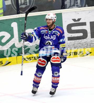 EBEL. Eishockey Bundesliga. EC VSV gegen KHL Medvescak Zagreb. Torjubel john Hughes (VSV). Villach, am 2.12.2012.
Foto: Kuess 


---
pressefotos, pressefotografie, kuess, qs, qspictures, sport, bild, bilder, bilddatenbank