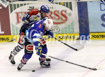 EBEL. Eishockey Bundesliga. EC VSV gegen KHL Medvescak Zagreb. Markus Peintner, (VSV), Adam Miller  (Zagreb). Villach, am 2.12.2012.
Foto: Kuess 


---
pressefotos, pressefotografie, kuess, qs, qspictures, sport, bild, bilder, bilddatenbank