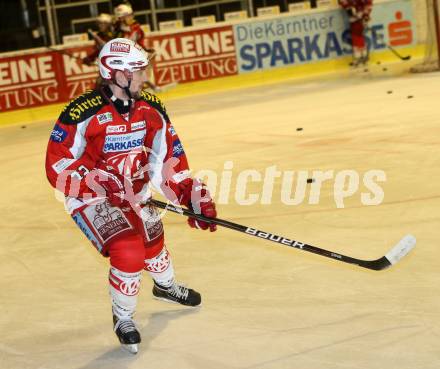 Eishockey. KAC. U20. Stefan Schumnig. Klagenfurt, 1.12.2012.
Foto: Kuess
---
pressefotos, pressefotografie, kuess, qs, qspictures, sport, bild, bilder, bilddatenbank