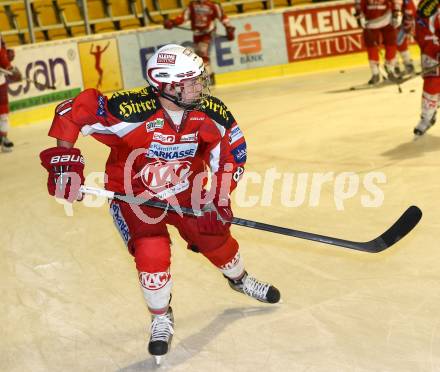 Eishockey. KAC. U20. Sandro Seifried. Klagenfurt, 1.12.2012.
Foto: Kuess
---
pressefotos, pressefotografie, kuess, qs, qspictures, sport, bild, bilder, bilddatenbank