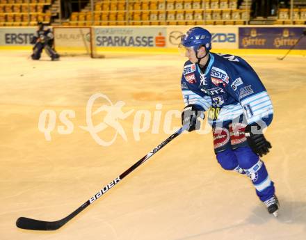 Eishockey. VSV. U20. Daniel Ban. Klagenfurt, 1.12.2012.
Foto: Kuess
---
pressefotos, pressefotografie, kuess, qs, qspictures, sport, bild, bilder, bilddatenbank