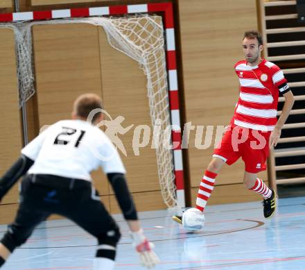 Futsal 2. Bundesliga. Futsal Klagenfurt gegen St. Poelten. Admir Icanovic (Klagenfurt). Viktring, am 2.12.2012.
Foto: Kuess
---
pressefotos, pressefotografie, kuess, qs, qspictures, sport, bild, bilder, bilddatenbank