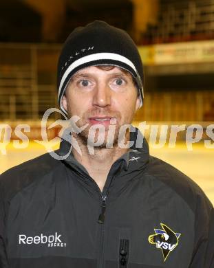 Eishockey. VSV. U20. Wolfgang Kromp. Klagenfurt, 1.12.2012.
Foto: Kuess
---
pressefotos, pressefotografie, kuess, qs, qspictures, sport, bild, bilder, bilddatenbank