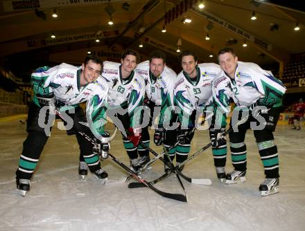 Eishockey. ICE Eisraupen. Kaerntner Unterliga Ost. Kummer Stefan, Duregger Markus, Fritz Stefan, Kitz Christopher, Legner Fabian. klagenfurt, 28.11.2012.
Foto: kuess
---
pressefotos, pressefotografie, kuess, qs, qspictures, sport, bild, bilder, bilddatenbank