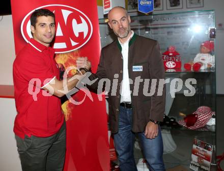 EBEL. Eishockey Bundesliga. Praesentation Neuzugang Andrew Cogliano, Christer Olsson (KAC). Klagenfurt, 19.11.2012.
Foto: kuess
---
pressefotos, pressefotografie, kuess, qs, qspictures, sport, bild, bilder, bilddatenbank