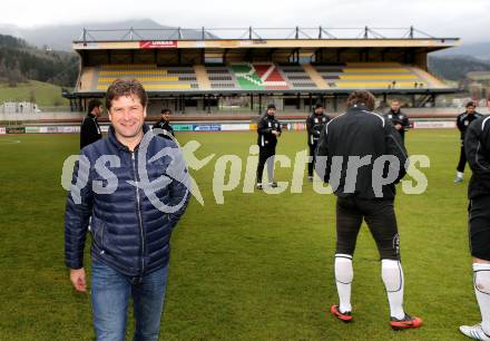 Fussball Bundesliga. RZ Pellets WAC. Neue Tribuene Lavanttalarena. Training. Dietmar Riegler. Wolfsberg, am 30.11.2012.
Foto: Kuess
---
pressefotos, pressefotografie, kuess, qs, qspictures, sport, bild, bilder, bilddatenbank