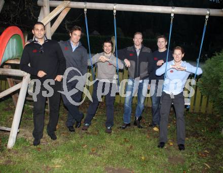 Eishockey. KAC. Chiodo Andy, Lammers John, Spurgeon Tyler, Lundmark Jamie, Kirk Furey, Scofield Tyler. Launsdorf, 8.10.2012.
Foto: Kuess
---
pressefotos, pressefotografie, kuess, qs, qspictures, sport, bild, bilder, bilddatenbank