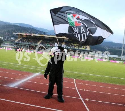 Fussball BUndesliga. RZ Pellets WAC gegen FC Wacker Innsbruck. Osttribuene der Lavanttal-Arena, Maskottchen. Wolfsberg, am 1.12.2012.
Foto: Kuess
---
pressefotos, pressefotografie, kuess, qs, qspictures, sport, bild, bilder, bilddatenbank