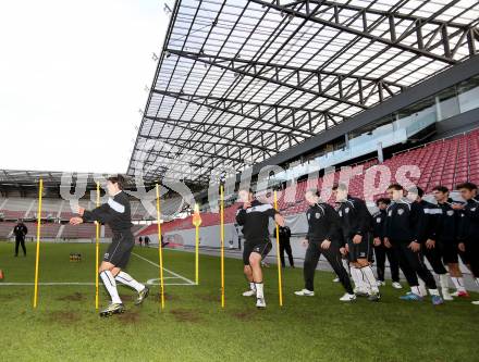 Fussball. Bundesliga. RZ Pellets WAC. Training im Woethersee Stadion Klagenfurt. Klagenfurt, 26.11.2012.
Foto: kuess
---
pressefotos, pressefotografie, kuess, qs, qspictures, sport, bild, bilder, bilddatenbank