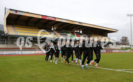 Fussball Bundesliga. RZ Pellets WAC. Neue Tribuene Lavanttalarena. Training. Wolfsberg, am 30.11.2012.
Foto: Kuess
---
pressefotos, pressefotografie, kuess, qs, qspictures, sport, bild, bilder, bilddatenbank