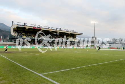 Fussball BUndesliga. RZ Pellets WAC gegen FC Wacker Innsbruck. Osttribuene der Lavanttal-Arena. Wolfsberg, am 1.12.2012.
Foto: Kuess
---
pressefotos, pressefotografie, kuess, qs, qspictures, sport, bild, bilder, bilddatenbank