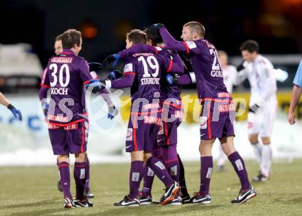 Fussball. Bundesliga. RZ Pellets WAC gegen FK Austria Wien. Torjubel Austria. Wolfsberg, 8.12.2012.
Foto: Kuess

---
pressefotos, pressefotografie, kuess, qs, qspictures, sport, bild, bilder, bilddatenbank