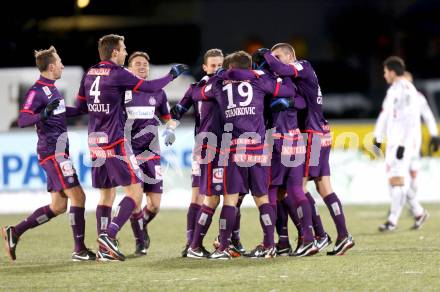 Fussball. Bundesliga. RZ Pellets WAC gegen FK Austria Wien. Torjubel Austria. Wolfsberg, 8.12.2012.
Foto: Kuess

---
pressefotos, pressefotografie, kuess, qs, qspictures, sport, bild, bilder, bilddatenbank