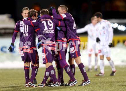 Fussball. Bundesliga. RZ Pellets WAC gegen FK Austria Wien.  Torjubel Austria. Wolfsberg, 8.12.2012.
Foto: Kuess

---
pressefotos, pressefotografie, kuess, qs, qspictures, sport, bild, bilder, bilddatenbank