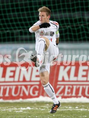 Fussball. Bundesliga. RZ Pellets WAC gegen FK Austria Wien. Michael Sollbauer (WAC). Wolfsberg, 8.12.2012.
Foto: Kuess

---
pressefotos, pressefotografie, kuess, qs, qspictures, sport, bild, bilder, bilddatenbank