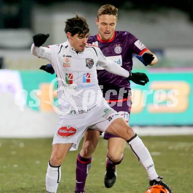 Fussball. Bundesliga. RZ Pellets WAC gegen FK Austria Wien. David De Paula, (WAC), James Holland (Wien). Wolfsberg, 8.12.2012.
Foto: Kuess

---
pressefotos, pressefotografie, kuess, qs, qspictures, sport, bild, bilder, bilddatenbank