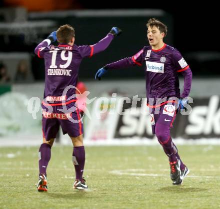 Fussball. Bundesliga. RZ Pellets WAC gegen FK Austria Wien. Torjubel Marko Stankovic, Philipp Hosiner (Wien). Wolfsberg, 8.12.2012.
Foto: Kuess

---
pressefotos, pressefotografie, kuess, qs, qspictures, sport, bild, bilder, bilddatenbank