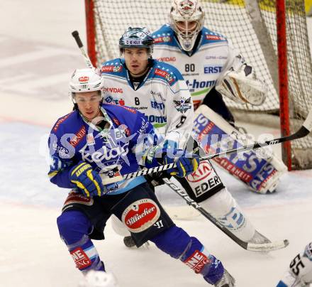 EBEL. Eishockey Bundesliga. EC VSV gegen EHC LIWEST Linz. Marco Pewal,  (VSV), Michael Mayr, David Leneveu (Linz). Villach, am 14.12.2012.
Foto: Kuess 


---
pressefotos, pressefotografie, kuess, qs, qspictures, sport, bild, bilder, bilddatenbank