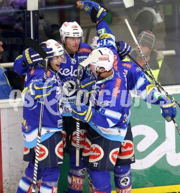 EBEL. Eishockey Bundesliga. EC VSV gegen EHC LIWEST Linz. Torjubel Mario Altmann, Klemen Pretnar, Markus Peintner, Marco Pewal (VSV). Villach, am 14.12.2012.
Foto: Kuess 


---
pressefotos, pressefotografie, kuess, qs, qspictures, sport, bild, bilder, bilddatenbank