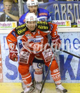 EBEL. Eishockey Bundesliga. EC KAC gegen VSV.  Sam Gagner, (KAC),  Gerhard Unterluggauer  (VSV). Klagenfurt, am 16.12.2012.
Foto: Kuess 


---
pressefotos, pressefotografie, kuess, qs, qspictures, sport, bild, bilder, bilddatenbank