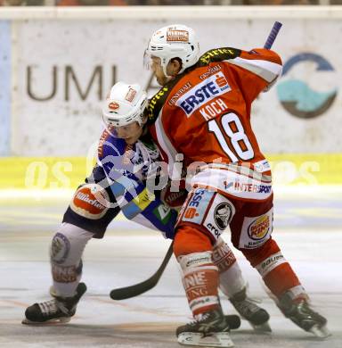 EBEL. Eishockey Bundesliga. EC KAC gegen VSV.  Thomas Koch, (KAC),  Derek Ryan  (VSV). Klagenfurt, am 16.12.2012.
Foto: Kuess 


---
pressefotos, pressefotografie, kuess, qs, qspictures, sport, bild, bilder, bilddatenbank