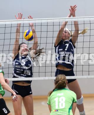 Volleyball. Frauen. Bundesliga. ATSC Wildcats gegen UVC Graz. Anna Bajde, Whitney Evers (Wildcats). Klagenfurt, 15.12.2012.
Foto: Kuess
---
pressefotos, pressefotografie, kuess, qs, qspictures, sport, bild, bilder, bilddatenbank