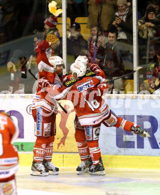 EBEL. Eishockey Bundesliga. EC KAC gegen VSV.  Torjubel John Lammers, Thomas Koch (KAC). Klagenfurt, am 16.12.2012.
Foto: Kuess 


---
pressefotos, pressefotografie, kuess, qs, qspictures, sport, bild, bilder, bilddatenbank