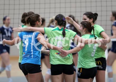 Volleyball. Frauen. Bundesliga. ATSC Wildcats gegen UVC Graz. Jubel  (Wildcats). Klagenfurt, 15.12.2012.
Foto: Kuess
---
pressefotos, pressefotografie, kuess, qs, qspictures, sport, bild, bilder, bilddatenbank