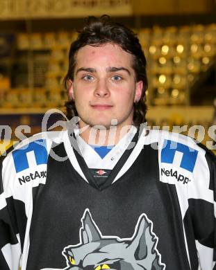 Eishockey. CHL. Tarco Woelfe. Portrait. Emmanuel Jenko. Klagenfurt, 17.12.2012.
Foto: Kuess 
---
pressefotos, pressefotografie, kuess, qs, qspictures, sport, bild, bilder, bilddatenbank