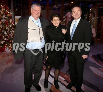 Sportgala. Ehrung Sportler des Jahres. Werner Feuerabend, Amelie Solja, Karl Waldhauser (Praesident Kaerntner TT Verband). Velden, 19.12.2012.
Foto: Kuess 
---
pressefotos, pressefotografie, kuess, qs, qspictures, sport, bild, bilder, bilddatenbank