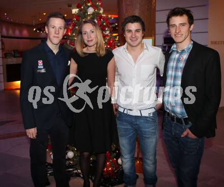 Sportgala. Ehrung Sportler des Jahres. Alexander Gehbauer, Stephanie Wiedner, Lukas und Matthias Mayer. Velden, 19.12.2012.
Foto: Kuess 
---
pressefotos, pressefotografie, kuess, qs, qspictures, sport, bild, bilder, bilddatenbank