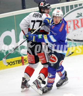 EBEL. Eishockey Bundesliga. EC VSV gegen HC TWK Innsbruck "Die Haie".  Patrick Platzer,  (VSV), Jonathan Insana (Innsbruck). Villach, am 21.12.2012.
Foto: Kuess 


---
pressefotos, pressefotografie, kuess, qs, qspictures, sport, bild, bilder, bilddatenbank