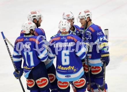 EBEL. Eishockey Bundesliga. EC VSV gegen HC TWK Innsbruck "Die Haie".  Torjubel VSV. Villach, am 21.12.2012.
Foto: Kuess 


---
pressefotos, pressefotografie, kuess, qs, qspictures, sport, bild, bilder, bilddatenbank