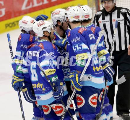 EBEL. Eishockey Bundesliga. EC VSV gegen HC TWK Innsbruck "Die Haie".  Torjubel VSV. Villach, am 21.12.2012.
Foto: Kuess 


---
pressefotos, pressefotografie, kuess, qs, qspictures, sport, bild, bilder, bilddatenbank