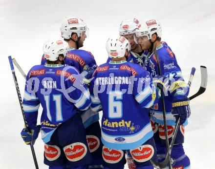 EBEL. Eishockey Bundesliga. EC VSV gegen HC TWK Innsbruck "Die Haie".  Torjubel VSV. Villach, am 21.12.2012.
Foto: Kuess 


---
pressefotos, pressefotografie, kuess, qs, qspictures, sport, bild, bilder, bilddatenbank